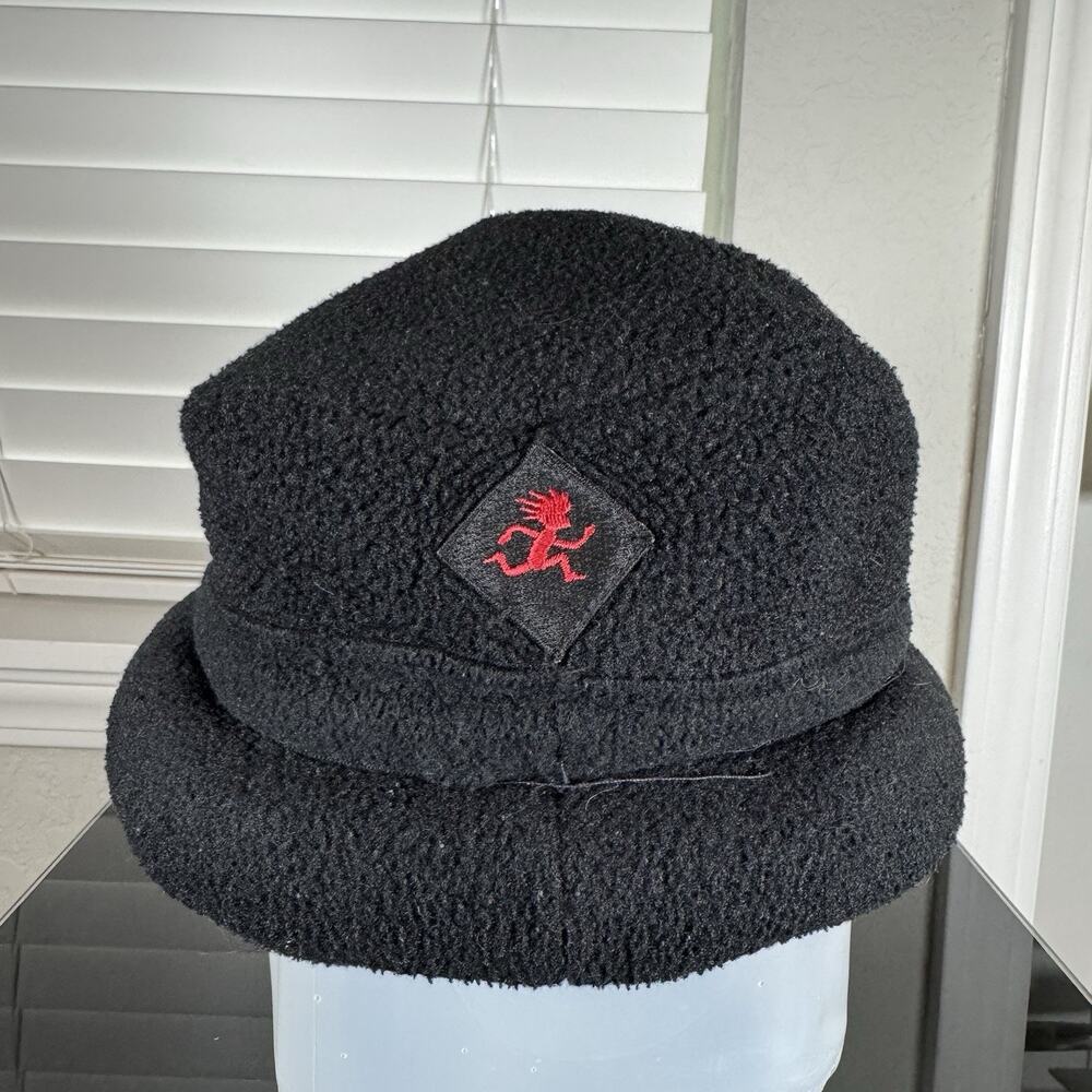 Vintage Shred Alert Beanie Black Fleece One Size
